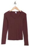 Melrose And Market Long Sleeve V-neck T-shirt In Burgundy Fudge