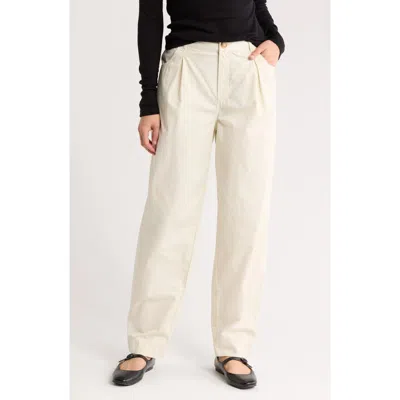 Melrose And Market Pleated Front Tapered Pants In Ivory Dove