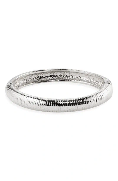 Melrose And Market Textured Rib Bangle Bracelet In Metallic