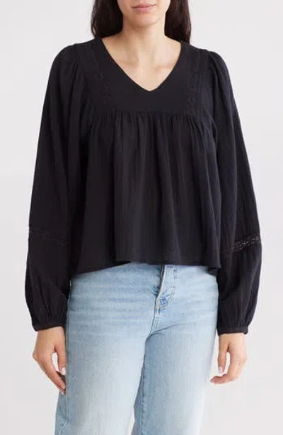 Melrose And Market V-neck Cotton Long Sleeve Top In Black