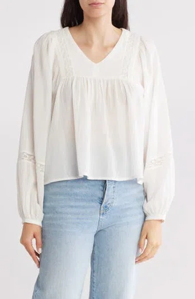 Melrose And Market V-neck Cotton Long Sleeve Top In Ivory Egret