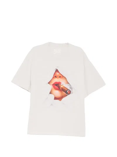 Melt Cigarette-print T-shirt In White