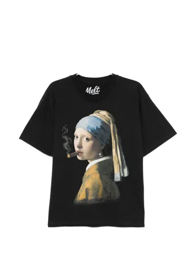 Melt Graphic-print Round Neck T-shirt In Black