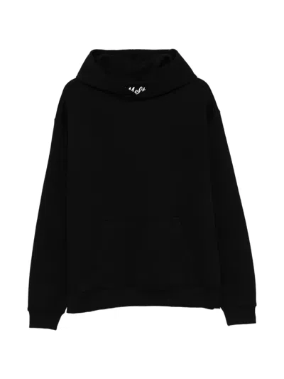 Melt Kangaroo-pocket Hoodie In 블랙