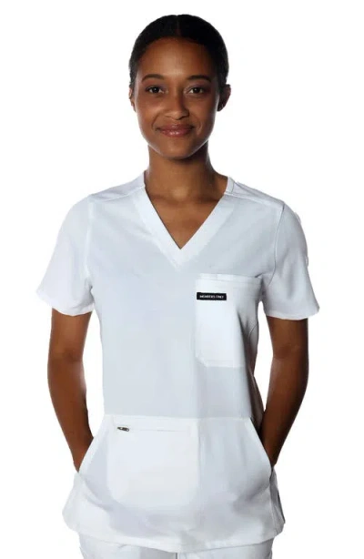 Members Only Cordoba 5-pocket Scrub Top In White