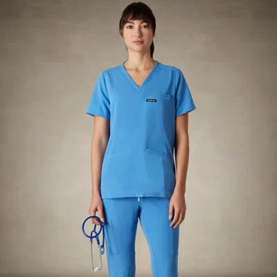 MEMBERS ONLY SIENA 5-POCKET SCRUB TOP