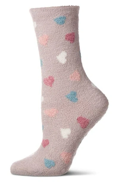 Memoi All Over Hearts Lavender Infused Crew Socks In Green
