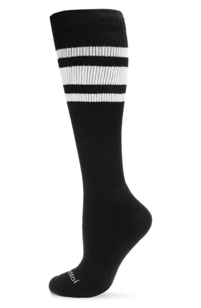 Memoi Stripe Performance Knee High Compression Socks In Black