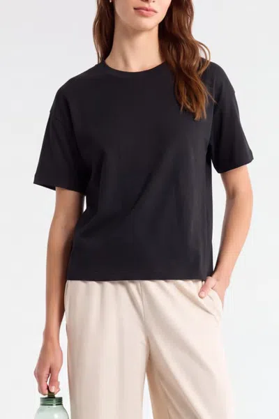 Menina Step Boxy Short Sleeve Crewneck Organic Cotton T-shirt In Black