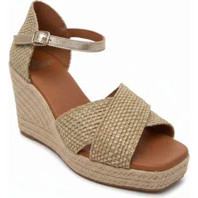 Menina Step Jimena High Double Band Gold-woven Espadrille Sandal