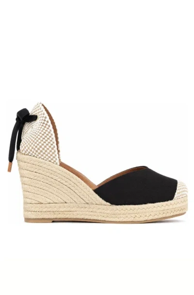 Menina Step Jimena High Laces Espadrille Sandal In Black