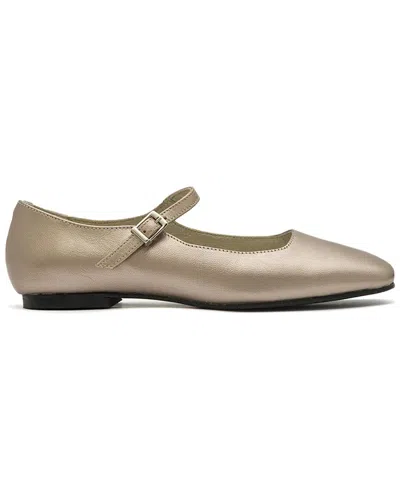 Menina Step Mary Leather Flat In Neutral