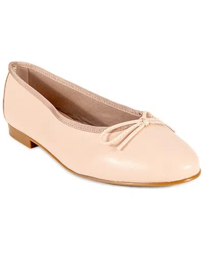 Menina Step Monique Leather Flat In Sand