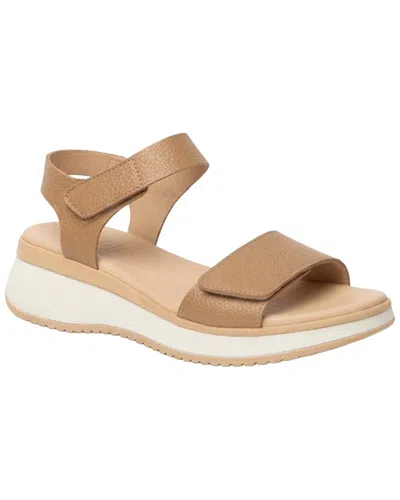 Menina Step Napoli Leather Sandal In Brown