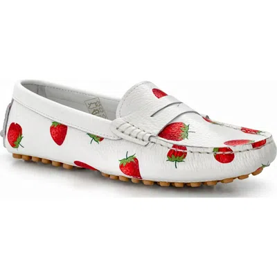 Menina Step Oporto Moccasin Loafer In White