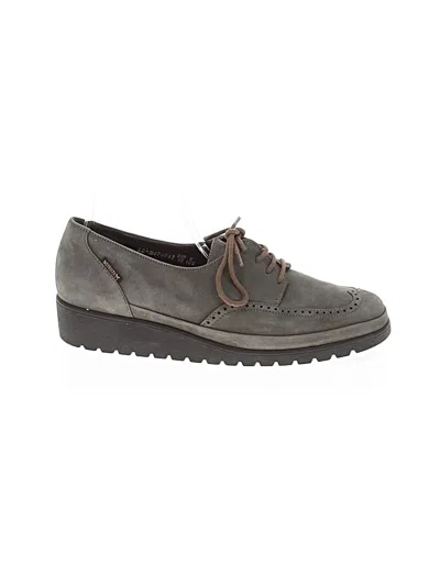 Pre-owned Mephisto Flats In Gray