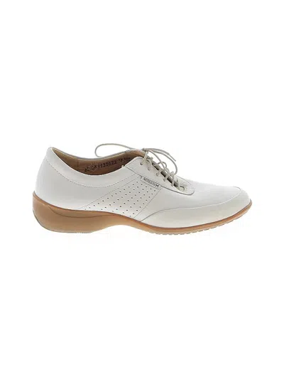 Pre-owned Mephisto Flats In White