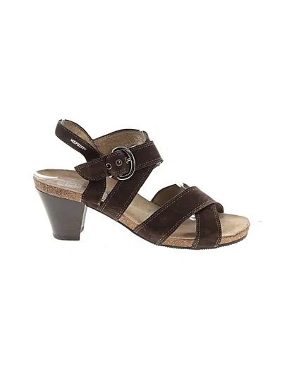 Pre-owned Mephisto Sandals In Brown