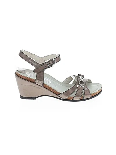 Pre-owned Mephisto Wedges In Gray