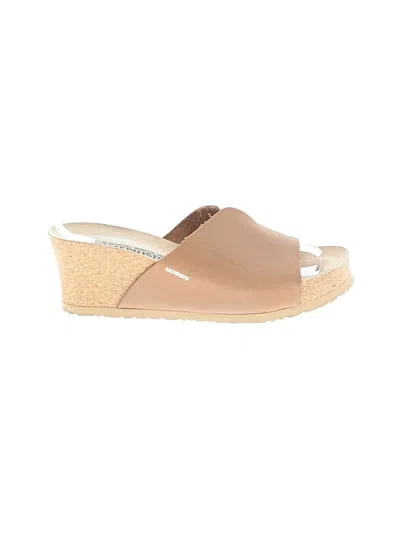 Pre-owned Mephisto Wedges In Tan