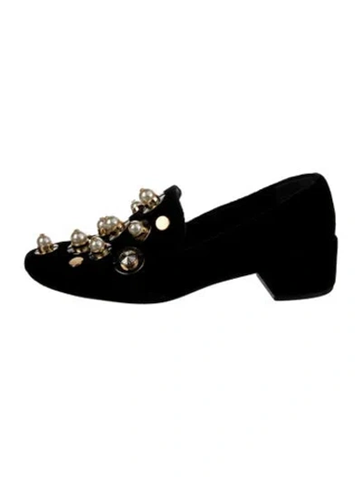 Pre-owned Mercedes Castillo Faux Pearl Accents Velvet Pumps In Black