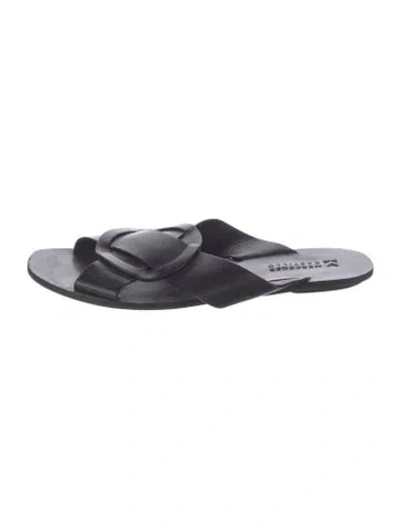 Pre-owned Mercedes Castillo Leather Flats In Black