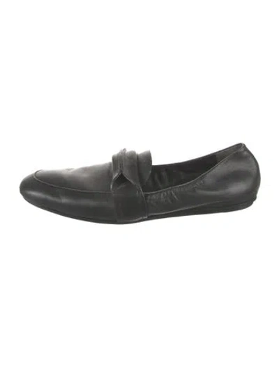 Pre-owned Mercedes Castillo Leather Loafers In Black