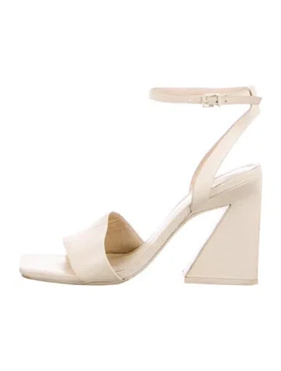 Pre-owned Mercedes Castillo Leather Sandals In Neutral
