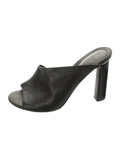 Pre-owned Mercedes Castillo Leather Slides In Black