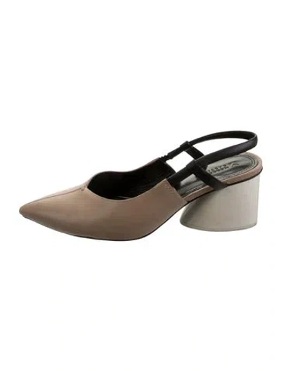 Pre-owned Mercedes Castillo Leather Slingback Pumps In Brown