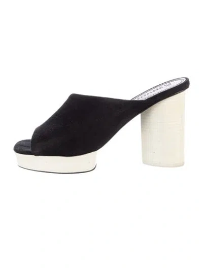 Pre-owned Mercedes Castillo Suede Slides In Black