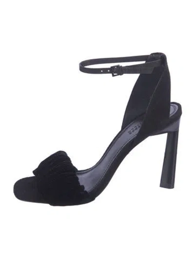 Pre-owned Mercedes Castillo Velvet Sandals In Black