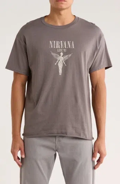 Merch Traffic Nirvana Live '93 Graphic T-shirt In Gray