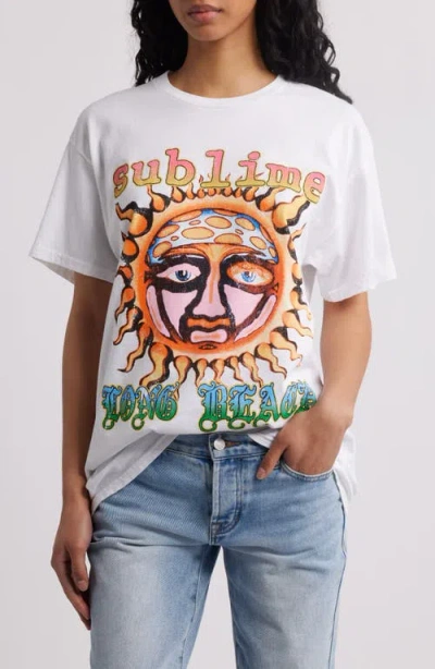 Merch Traffic Sublime Long Beach Graphic T-shirt In White