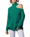 Merci Shoulder-baring Turtleneck Sweater In Forest Green In Green