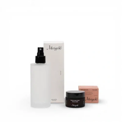 Merigold Rose Water And Papaya Camu Camu Mask Bundle In White