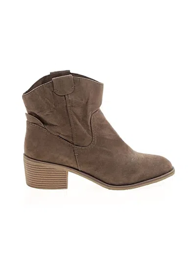 Pre-owned Merona Ankle Boots In Brown