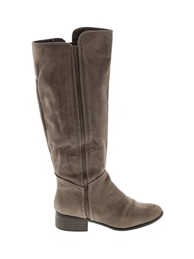 Pre-owned Merona Boots In Gray