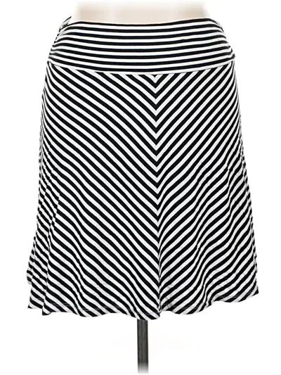 Pre-owned Merona Casual Skirt In Black