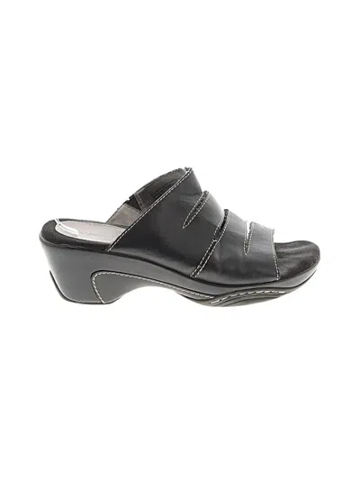 Pre-owned Merona Wedges In Black