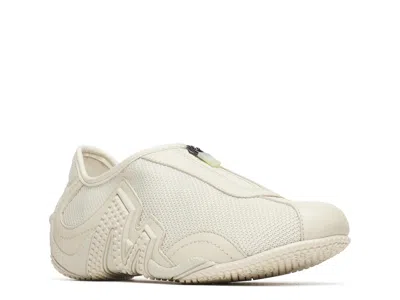 Merrell Relay Fly Zip Sneaker In Neutral