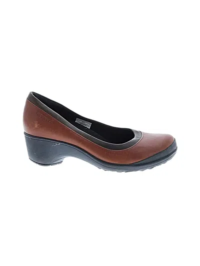 Pre-owned Merrell Wedges In Brown
