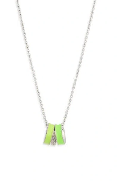 Meshmerise Three Ring Pendant Necklace In Metallic
