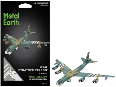 Metal Earth Model Kit Boeing B-52 Stratofortress Bomber Aircraft "united States Air Force" (challenging Difficul