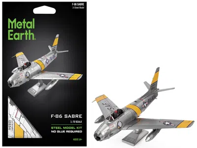 Metal Earth Model Kit North American F-86 Sabre Fighter Aircraft "jolley Roger" United States Air Force (moderat