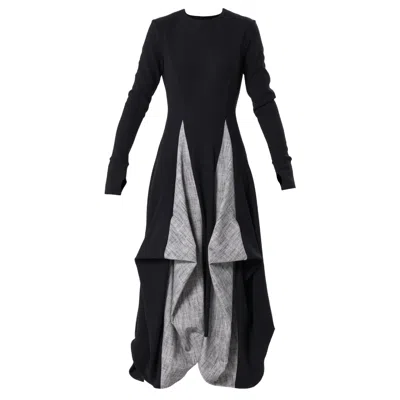 Metamorphoza Women's Black Two-toned Maxi Dress With Thumbhole Sleeves