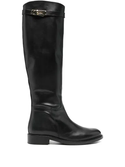 Metisse 30mm Buckle Strap Boot In Black