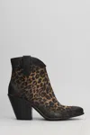 Metisse Texan Ankle Boots In Animal Print