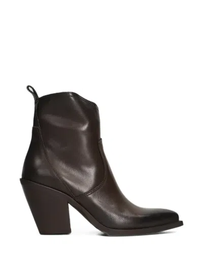 Metisse Texan Stitching-detail Pointed-toe Ankle Boots In Brown