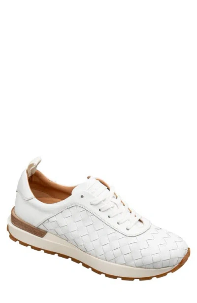 Mezlan Concha Sneaker In White